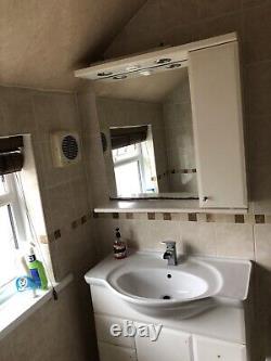 Complete Bathroom Suite White 1700 L Shaped Bath Screen Shower Toilet Basin Taps